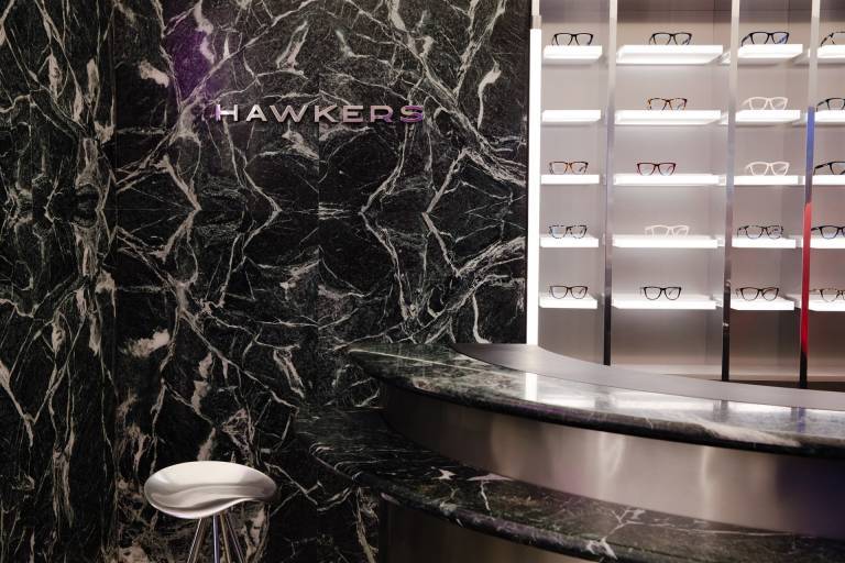 hawkers Noticia Ampliada